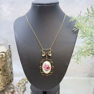 Vintage Floral Pendant Necklace with Old Gold Tone Chain